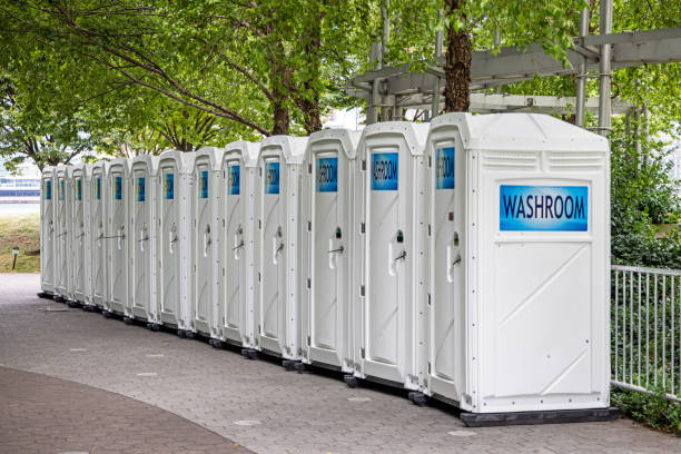 Best Porta potty rental near me  in Washburn, IL